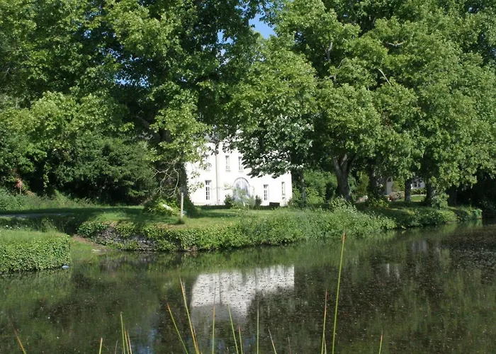 Chateau De Lamberville (Manche)